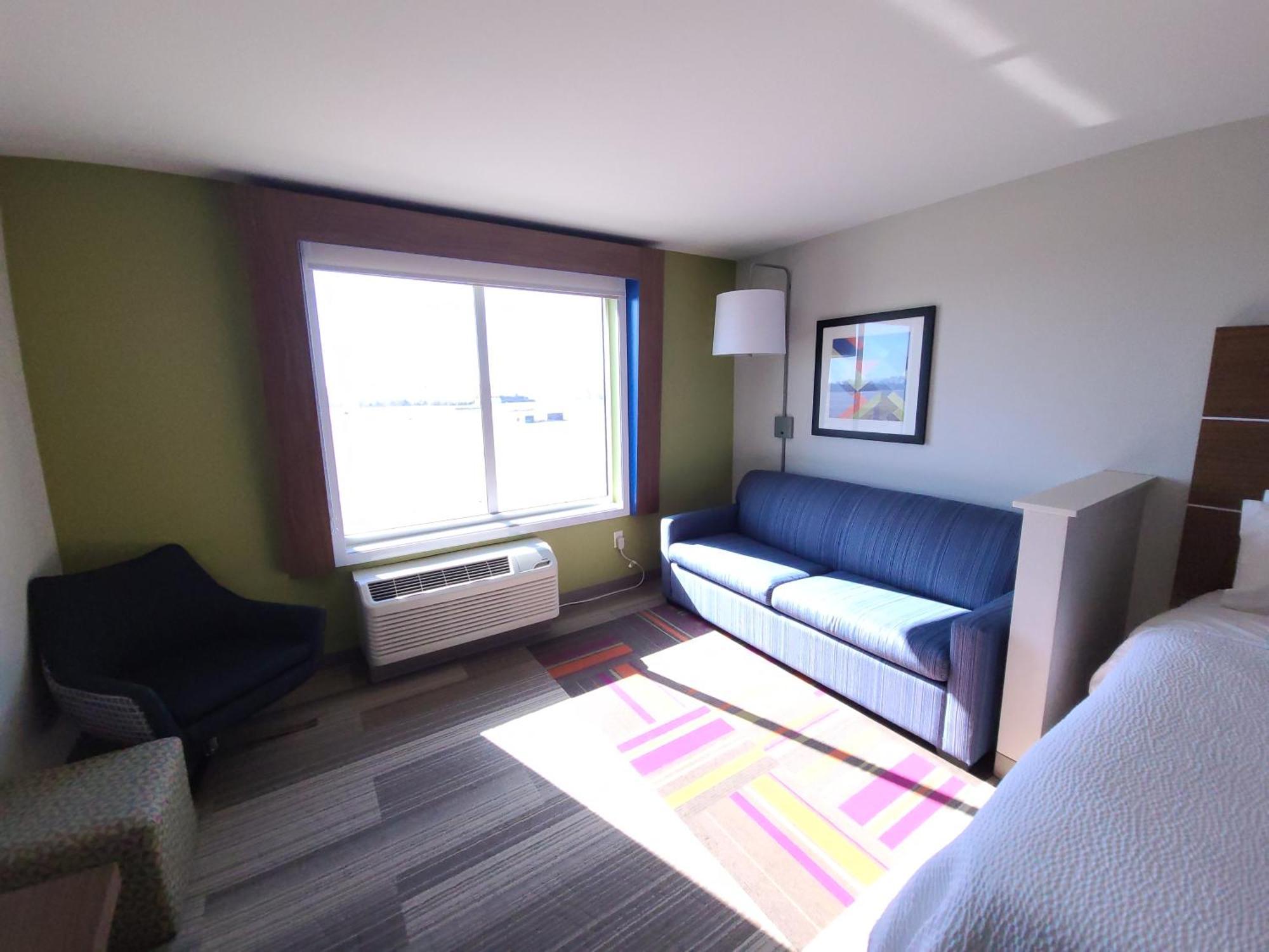 Holiday Inn Express & Suites - Nebraska City By Ihg Exterior photo